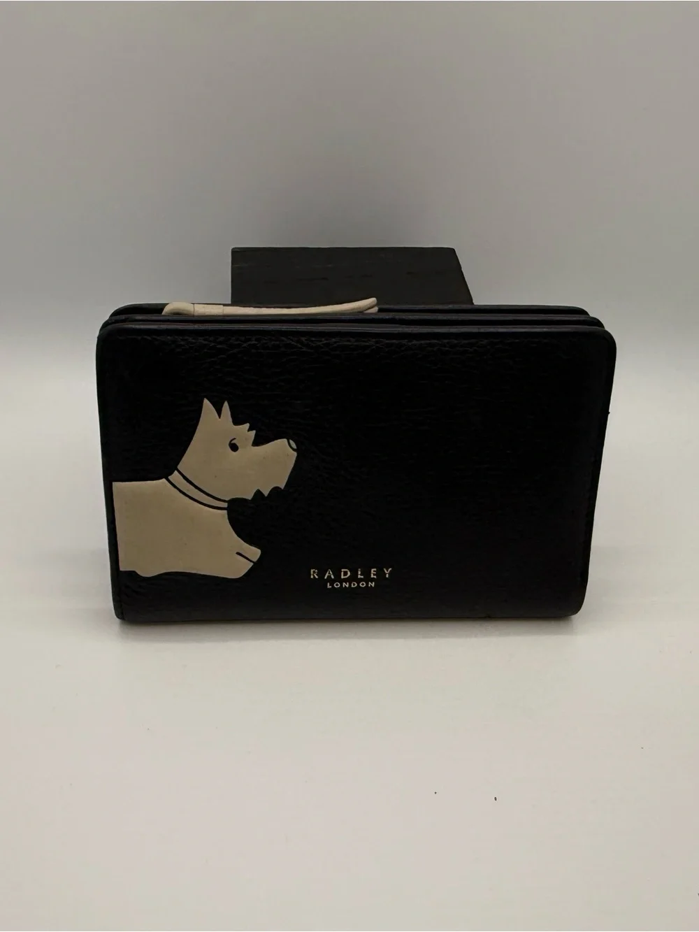 Radley London Medium Scottie Dog Leather Wallet Black & Cream Bifold Zip Coin - Picture 6 of 6